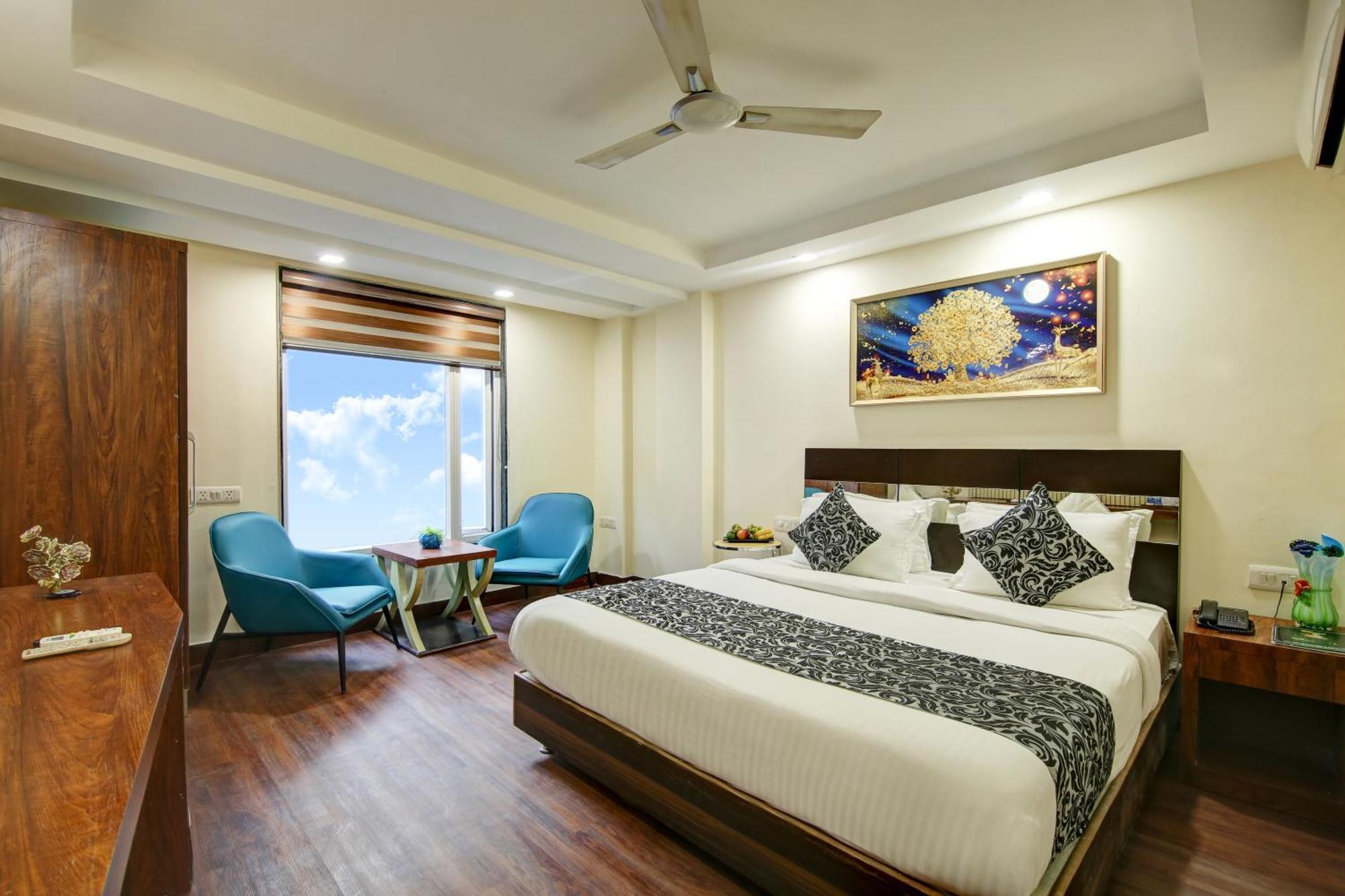 Hotel Neu - Near Connaught Place New Delhi